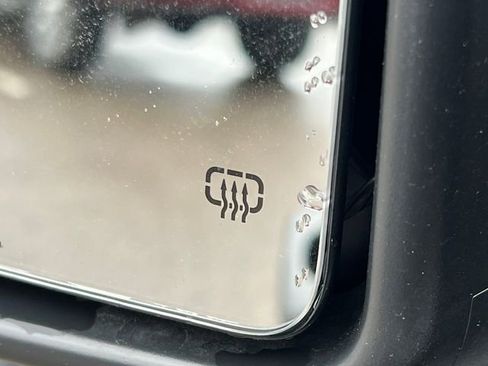 Used 2025 Jeep Wrangler Unlimited Rubicon AWD/4WD image 37