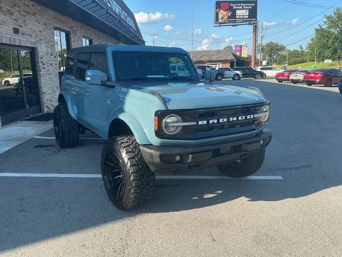 Used 2023 Ford Bronco Outer Banks AWD/4WD image 8