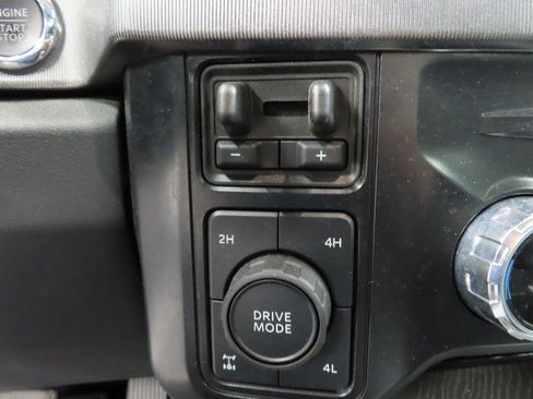 Used 2025 Ford F250 Platinum image 53