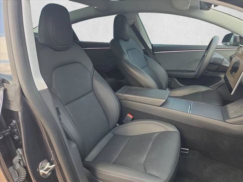 Used 2024 Tesla Model 3 Standard Range RWD image 18