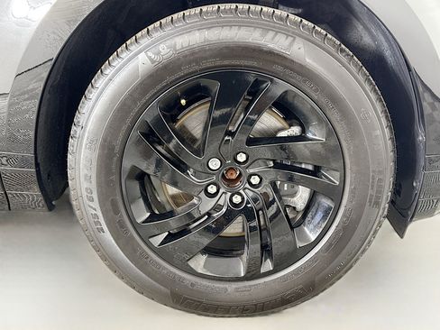 Used 2023 Land Rover Range Rover Evoque R-Dynamic S image 30