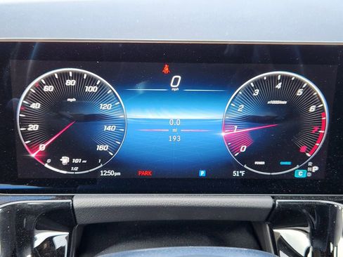 New 2025 Mercedes-Benz GLA 250 4MATIC image 15