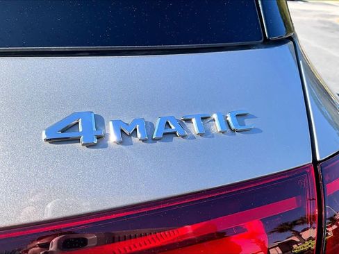 Used 2022 Mercedes-Benz GLE 350 4MATIC image 10