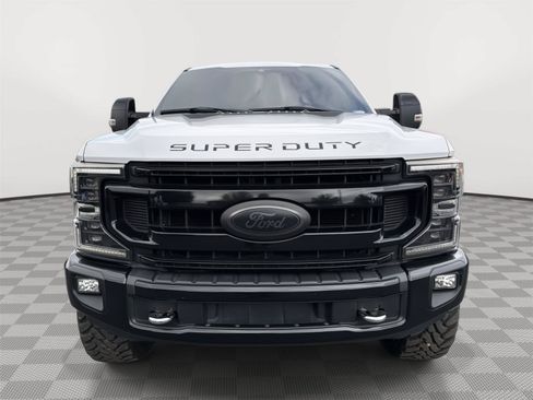 Used 2020 Ford F250 XLT w/ XLT Premium Package AWD/4WD image 2