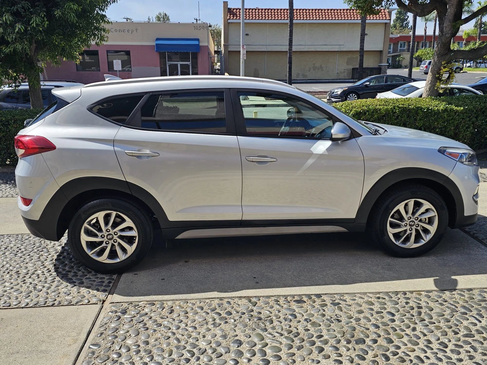 Used 2018 Hyundai Tucson SEL FWD image 4
