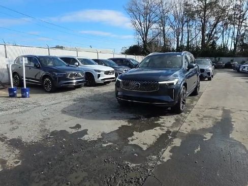 New 2026 Volvo XC90 B6 Ultra image 3