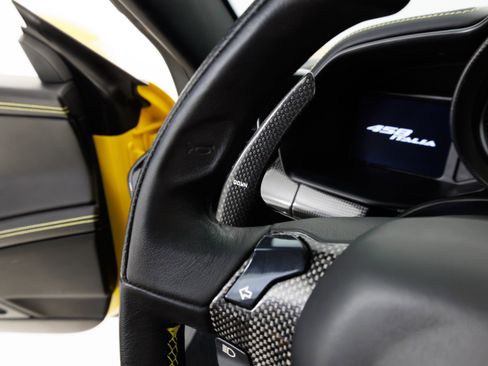 Used 2011 Ferrari 458 Italia Coupe RWD image 21