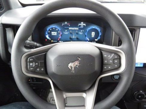 New 2025 Ford Bronco 2-Door AWD/4WD image 19