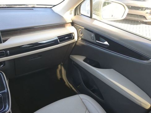 Used 2023 Lincoln Nautilus Reserve w/ Equipment Group 201A image 18