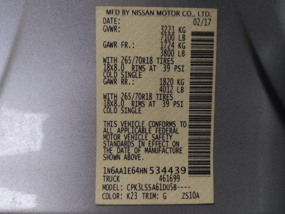 Used 2017 Nissan Titan SV RWD image 33
