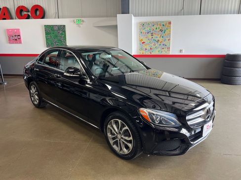 Used 2015 Mercedes-Benz C 300 4MATIC Sedan image 43