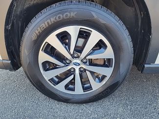 Used 2023 Subaru Outback Premium video 2