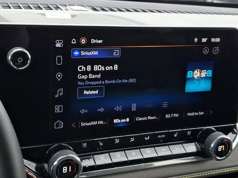 Used 2025 Chevrolet Colorado ZR2 w/ Technology Package image 20