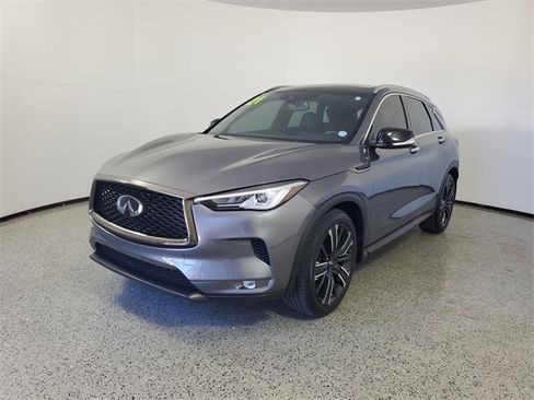 Used 2021 INFINITI QX50 Luxe w/ Appearance Package image 2