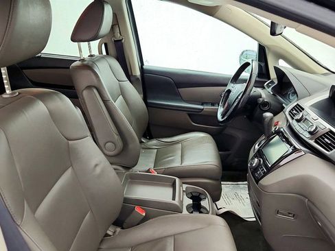 Used 2016 Honda Odyssey Touring Elite image 24