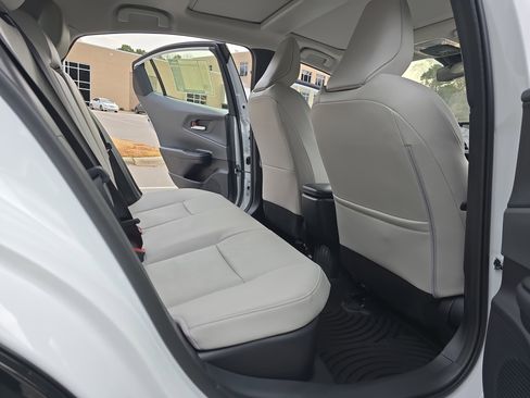 Used 2026 Toyota Prius Limited image 11