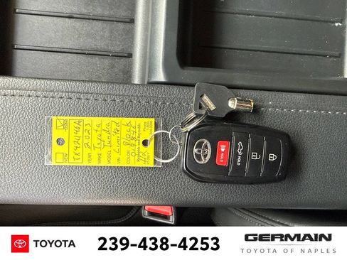 Used 2023 Toyota Tundra Limited w/ Power Package RWD image 23