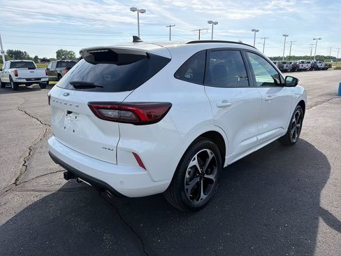 Used 2025 Ford Escape ST-Line Elite w/ Premium Technology Package AWD/4WD image 5