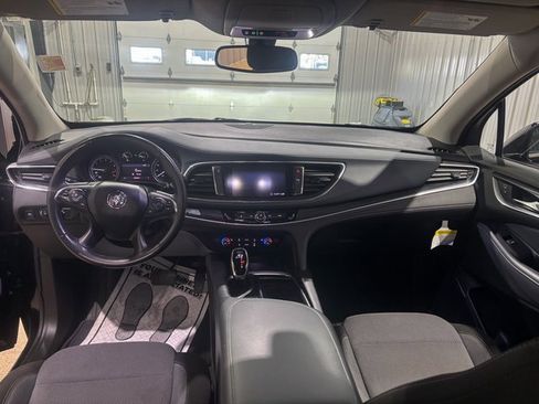 Used 2020 Buick Enclave Preferred image 23