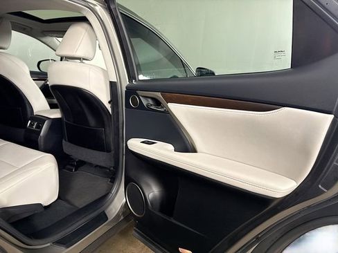 Used 2022 Lexus RX 450h AWD w/ Premium Package image 42