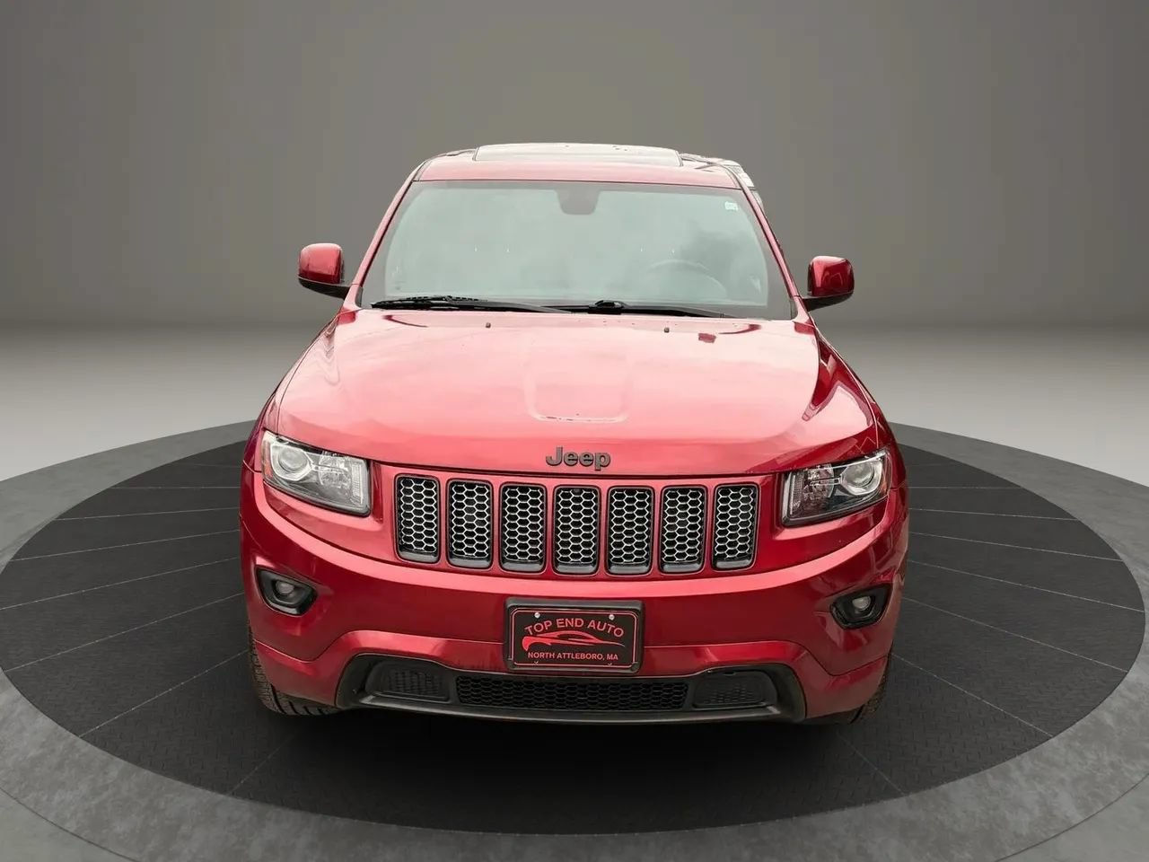 Used 2014 Jeep Grand Cherokee Altitude AWD/4WD image 2