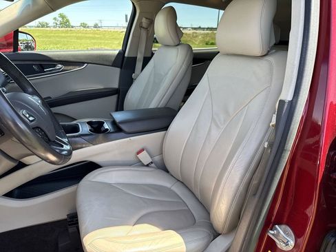 Used 2016 Lincoln MKX Reserve FWD image 22