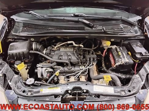 Used 2008 Dodge Grand Caravan SXT w/ Family Value Group image 9