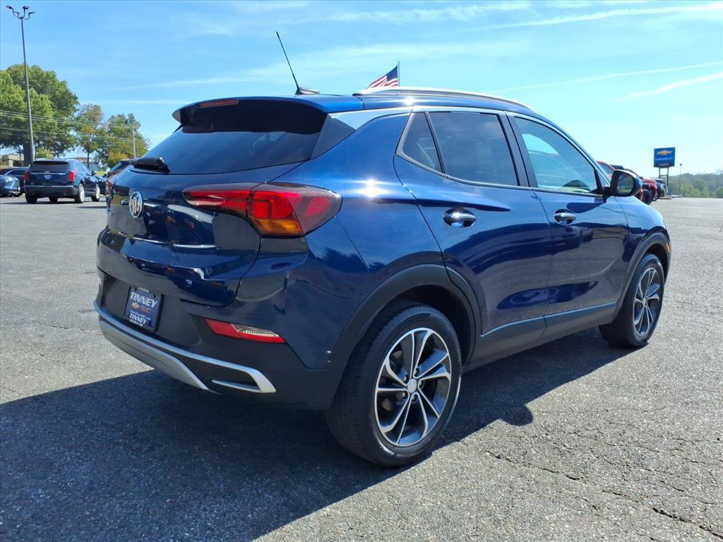 Used 2023 Buick Encore GX Select FWD image 3