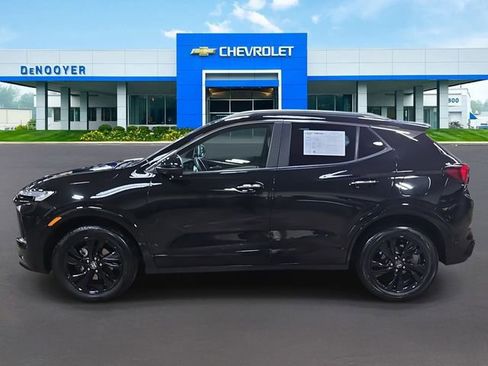 Used 2024 Buick Encore GX Sport Touring image 10