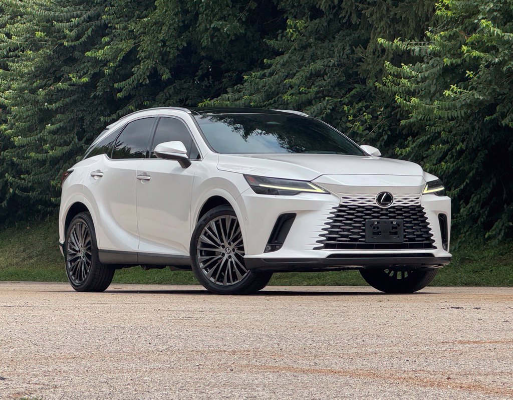 Used 2023 Lexus RX 350 AWD w/ Cold Area Package image 2