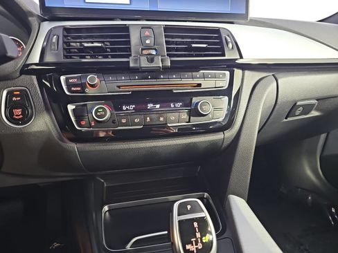 Used 2018 BMW 330i Sedan RWD image 19