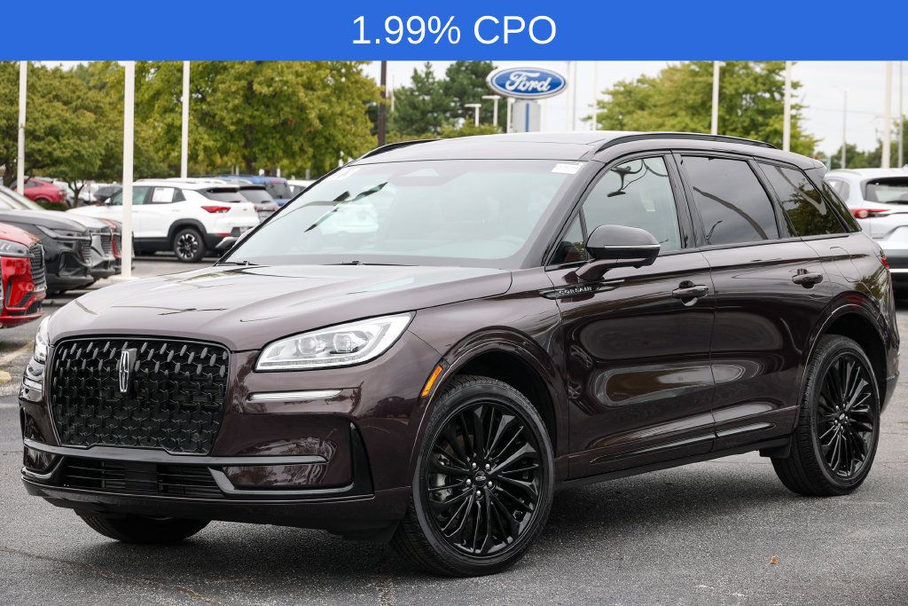Used 2023 Lincoln Corsair Reserve w/ Equipment Group 201A AWD/4WD image 1