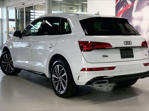 Certified 2023 Audi Q5 2.0T Premium w/ Convenience Package image 4