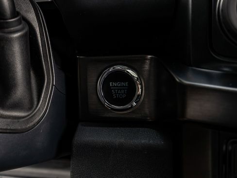 Used 2023 Ford F250 Lariat image 23