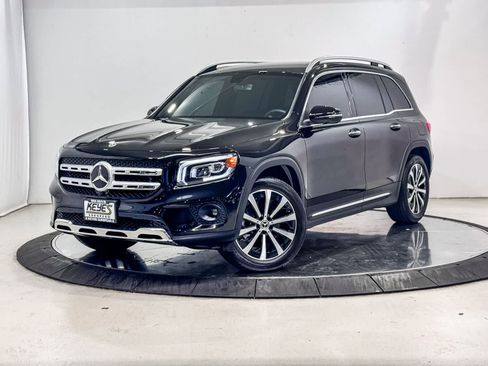 Used 2023 Mercedes-Benz GLB 250 image 1