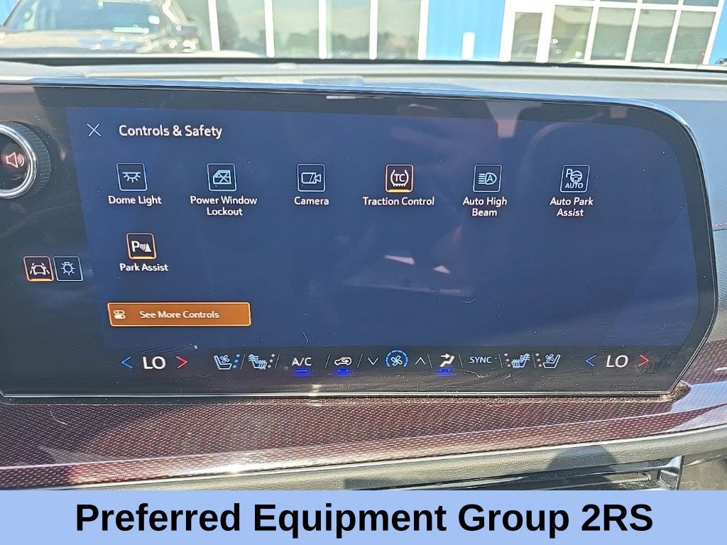 Used 2026 Chevrolet Traverse RS AWD/4WD image 35