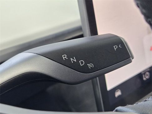 Used 2023 Tesla Model Y Long Range image 20