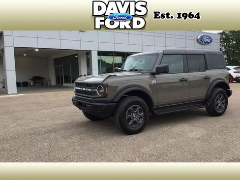 New 2026 Ford Bronco Big Bend AWD/4WD image 1