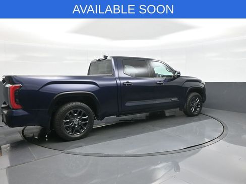 Used 2023 Toyota Tundra Platinum w/ Advanced Package AWD/4WD image 7
