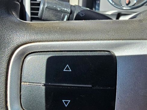 Used 2011 RAM 1500 Classic SLT image 19