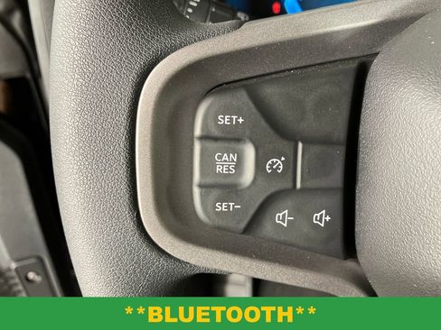 New 2025 Ford Bronco 4-Door image 17