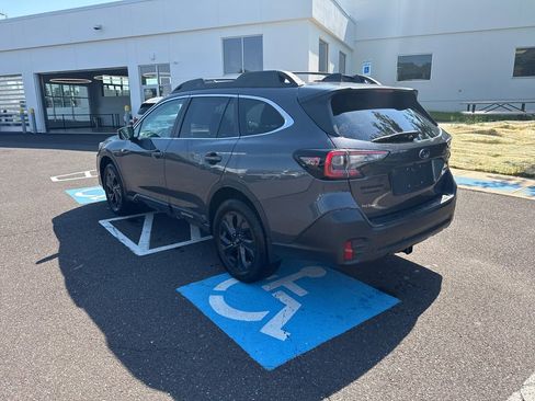Used 2020 Subaru Outback Onyx Edition XT AWD/4WD image 3