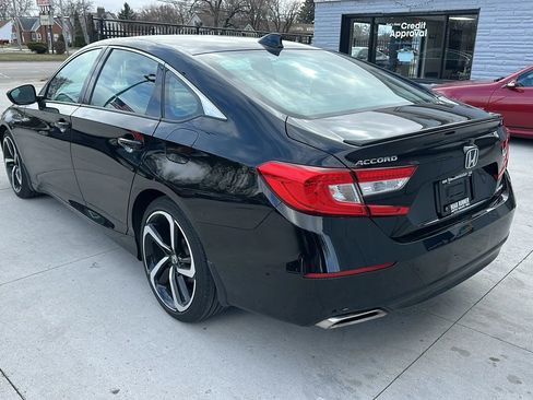 Used 2021 Honda Accord Sport image 7