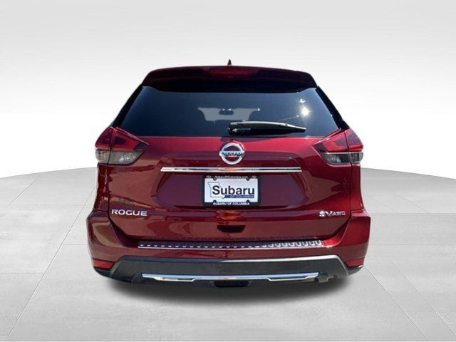 Used 2018 Nissan Rogue SV AWD/4WD image 6