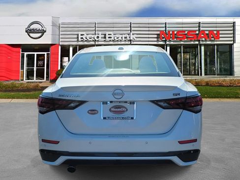 Used 2024 Nissan Sentra SR w/ SR Premium Package FWD image 7