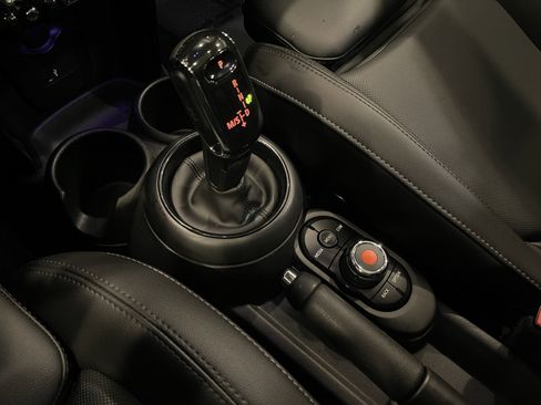 Used 2022 MINI Cooper S image 19