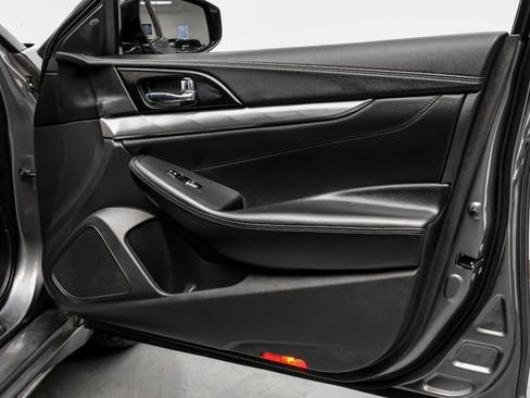 Used 2019 Nissan Maxima 3.5 SV w/ Floor Mat Group image 46