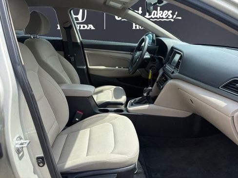 Used 2018 Hyundai Elantra SEL w/ Cargo Package FWD image 15