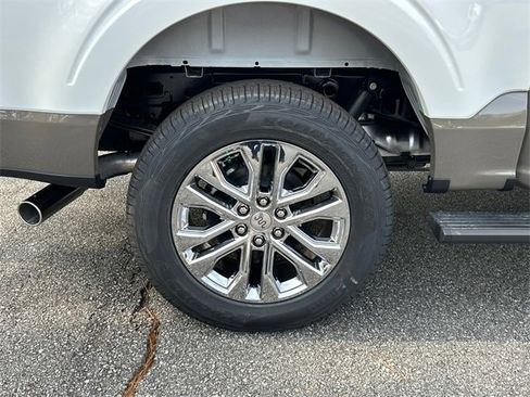 New 2025 Ford F150 King Ranch w/ FX4 Off-Road Package image 17