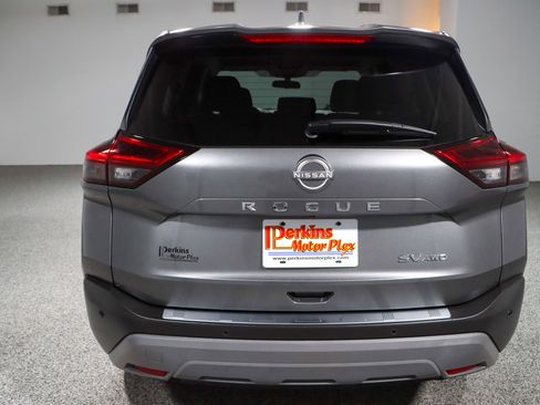 Used 2022 Nissan Rogue SV AWD/4WD image 8